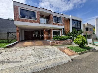 Casa en Arriendo, La Doctora, Sabaneta
