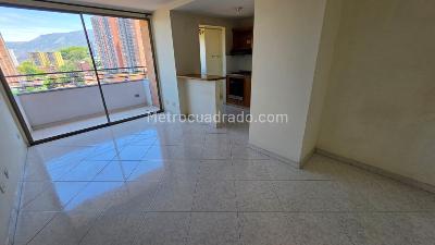 Apartamento de 3 alcobas en arriendo en La Florida, Sabaneta, 70 m² · foto 2 de 11