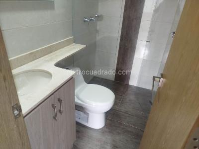 Apartamento de 3 alcobas en venta en San German, Medellín, 72 m² · foto 10 de 14