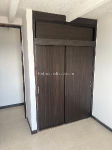Apartamento de 3 alcobas en arriendo en Calasanz, Medellín, 74 m² · foto 10 de 20