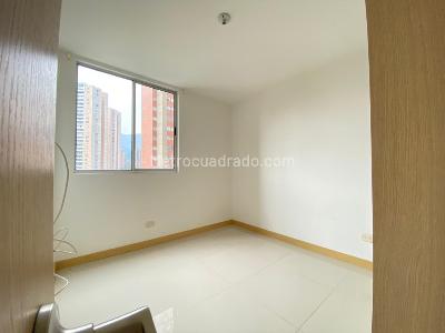 Apartamento de 3 alcobas en arriendo en San Jose, Sabaneta, 77 m² · foto 11 de 17