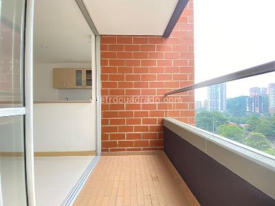Apartamento de 3 alcobas en arriendo en San Jose, Sabaneta, 77 m² · foto 6 de 17
