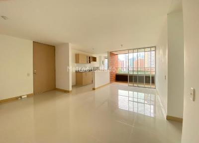 Apartamento de 3 alcobas en arriendo en San Jose, Sabaneta, 77 m² · foto 7 de 17