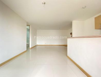 Apartamento de 3 alcobas en arriendo en San Jose, Sabaneta, 77 m² · foto 8 de 17
