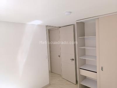 Apartamento de 3 alcobas en venta en Vereda Maria Auxiliadora, Sabaneta, 55 m² · foto 8 de 10