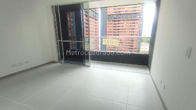 Apartamento de 3 alcobas en arriendo en Coltejer, Itagüí, 70 m² · foto 4 de 18