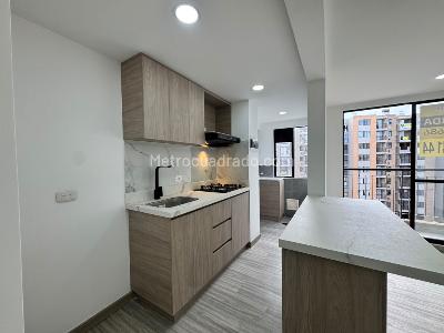 Apartamento de 2 alcobas en arriendo en Cimarrona, Rionegro, 56 m² · foto 2 de 12