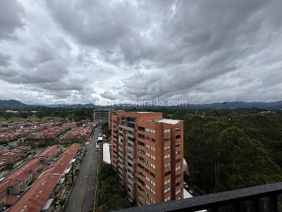 Apartamento en arriendo en San Antonio, Rionegro · foto 3 de 11