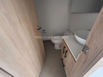 Apartamento en arriendo en San Antonio, Rionegro · foto 9 de 11