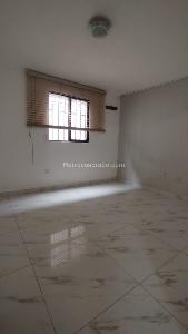Apartamento de 3 alcobas en arriendo en Robledo, Medellín, 112 m² · foto 6 de 9