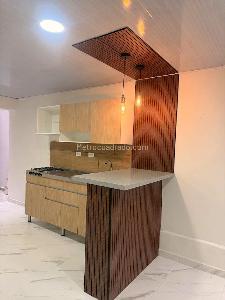 Casa de 3 alcobas en venta en La Milagrosa, Medellín, 65 m² · foto 2 de 15