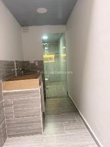 Casa de 3 alcobas en venta en La Milagrosa, Medellín, 65 m² · foto 13 de 15