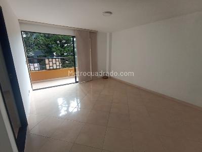 Apartamento en arriendo en La America, Medellín · foto 7 de 17