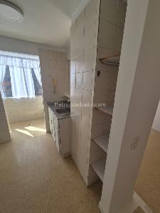 Apartamento de 2 alcobas en arriendo en El Poblado, Medellín, 70 m² · foto 2 de 16