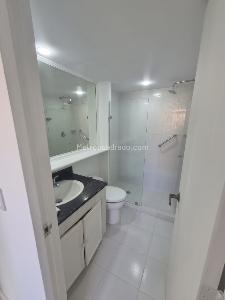 Apartamento de 2 alcobas en arriendo en El Poblado, Medellín, 70 m² · foto 7 de 11