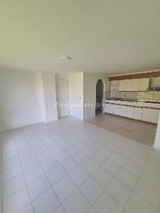 Apartamento de 2 alcobas en arriendo en El Poblado, Medellín, 70 m² · foto 10 de 11