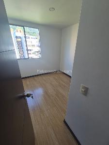 Apartamento de 3 alcobas en arriendo en Los Balsos, Medellín, 92 m² · foto 8 de 16