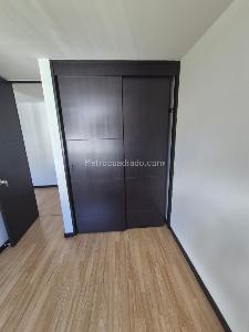Apartamento de 3 alcobas en arriendo en Los Balsos, Medellín, 92 m² · foto 11 de 16