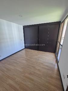 Apartamento de 3 alcobas en arriendo en Los Balsos, Medellín, 92 m² · foto 13 de 16