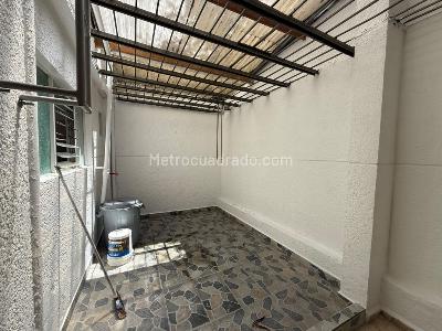 Casa de 3 alcobas en arriendo en Los Pinos, Medellín, 190 m² · foto 8 de 17