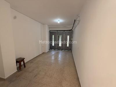 Casa de 3 alcobas en arriendo en Los Pinos, Medellín, 190 m² · foto 15 de 17