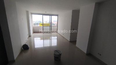 Apartamento de 3 alcobas en arriendo en Los Colores, Medellín, 83 m² · foto 9 de 20