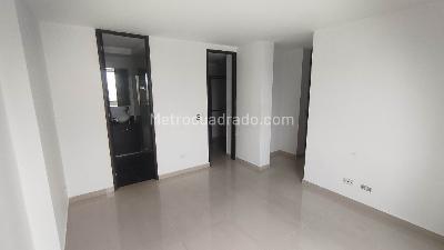Apartamento de 3 alcobas en arriendo en Los Colores, Medellín, 83 m² · foto 19 de 20