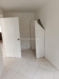 Casa de 4 alcobas en arriendo en Campo Valdes 1, Medellín, 52 m² · foto 12 de 20