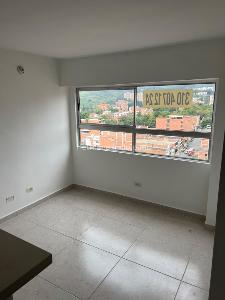 Apartamento de 2 alcobas en arriendo en Cristobal, Medellín, 39 m² · foto 5 de 7