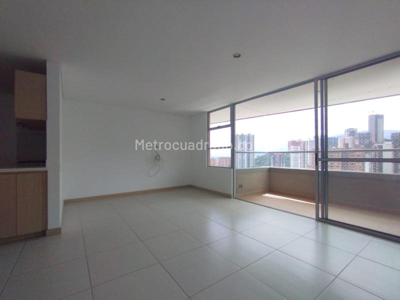 105 m² 3-Bedroom Apartment in Vereda San José - 2