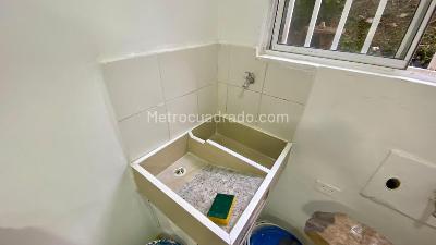 Apartamento de 3 alcobas en venta en Cabecera Urbana San Cristobal, Medellín, 46 m² · foto 5 de 10