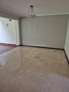 Casa de 3 alcobas en venta en Los Balsos, Medellín, 217 m² · foto 7 de 20