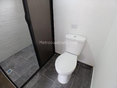 Apartamento de 2 alcobas en arriendo en Caicedo, Medellín, 48 m² · foto 5 de 8