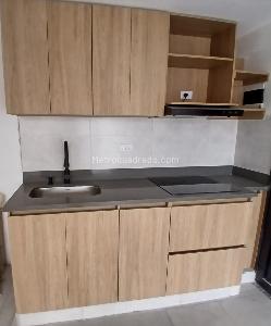 Apartaestudio en arriendo en Caicedo, Medellín, 30 m² · foto 2 de 7