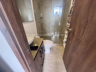 Apartamento de 2 alcobas en arriendo en San Antonio, Rionegro, 74 m² · foto 5 de 10