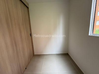 Apartamento de 3 alcobas en arriendo en San Antonio De Prado, Medellín, 44 m² · foto 8 de 9