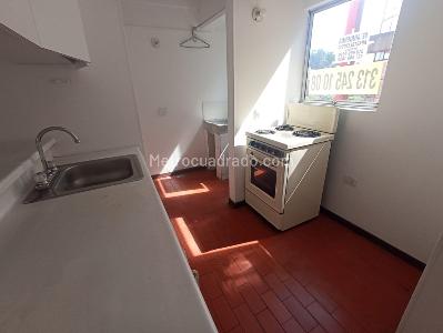 Apartaestudio en arriendo en Calasanz, Medellín, 35 m² · foto 3 de 11