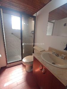 Apartaestudio en arriendo en Calasanz, Medellín, 35 m² · foto 9 de 11