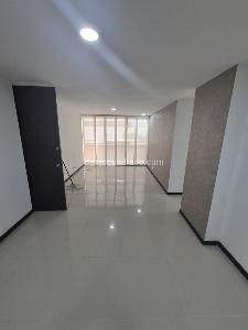 Apartamento de 3 alcobas en arriendo en El Poblado, Medellín, 101 m² · foto 3 de 19