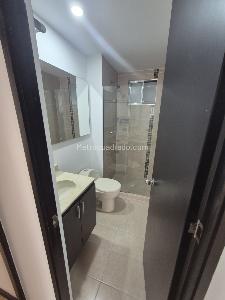 Apartamento de 3 alcobas en arriendo en El Poblado, Medellín, 101 m² · foto 9 de 19