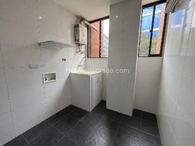 Apartaestudio en arriendo en Bella Suiza, Bogotá, 50 m² · foto 4 de 12