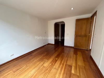 Apartaestudio en arriendo en Bella Suiza, Bogotá, 50 m² · foto 5 de 12