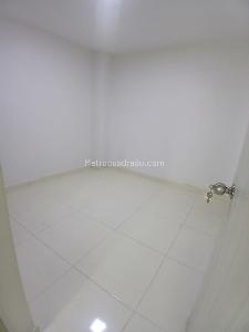 Apartamento de 3 alcobas en arriendo en La Independencia, Itagüí, 70 m² · foto 14 de 17