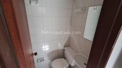 Apartamento de 3 alcobas en arriendo en Las Vegas, Envigado, 80 m² · foto 6 de 20