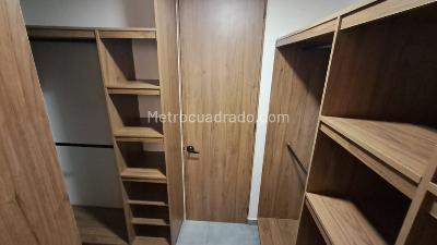 Apartamento de 2 alcobas en arriendo en Zuñiga, Envigado, 95 m² · foto 14 de 18