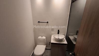 Apartamento de 2 alcobas en arriendo en Zuñiga, Envigado, 95 m² · foto 16 de 18