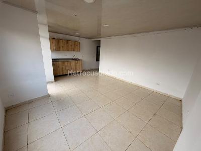 Apartamento de 2 alcobas en arriendo en Buenos Aires, Medellín, 80 m² · foto 4 de 11