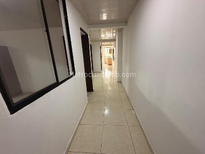 Apartamento de 2 alcobas en arriendo en Buenos Aires, Medellín, 80 m² · foto 6 de 11