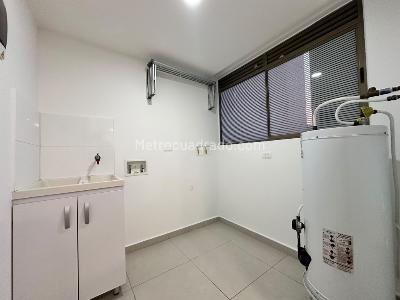Apartamento de 3 alcobas en arriendo en San Jose, Sabaneta, 103 m² · foto 6 de 13