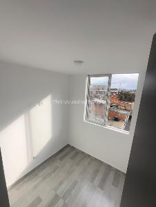 Apartamento de 2 alcobas en arriendo en Fontibon, Bogotá, 40 m² · foto 3 de 14